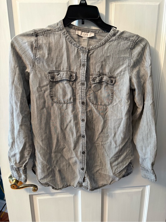 LOFT Tops - LOFT Gray Casual Button-Down Shirt